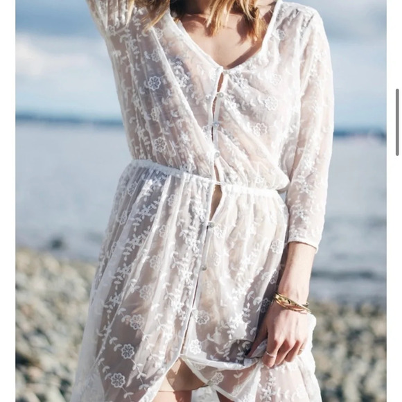 White Lacy Embroidered Maxi Dress Festival Summer Boho Kimono Medium - Picture 2 of 11